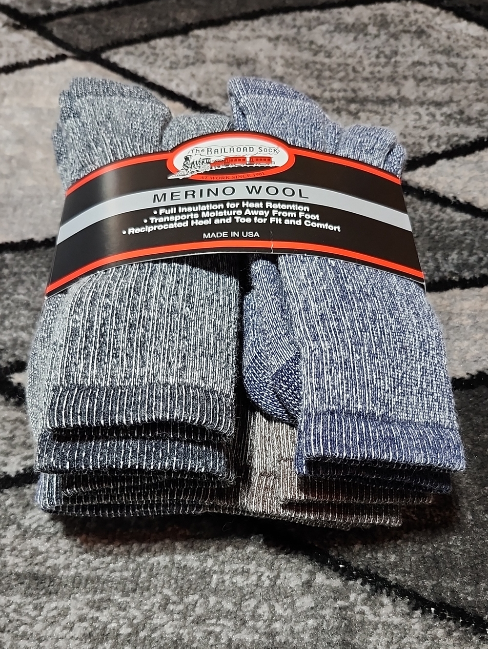 THE RAILROAD SOCK 6-PAIR MERINO WOOL HEAT RETENTION REINFORED HEEL & TOE CREW